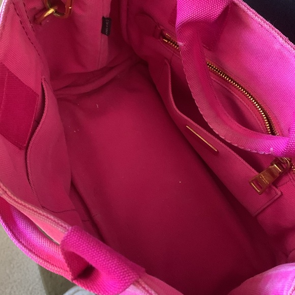 Authentic Prada bag - Picture 6 of 16